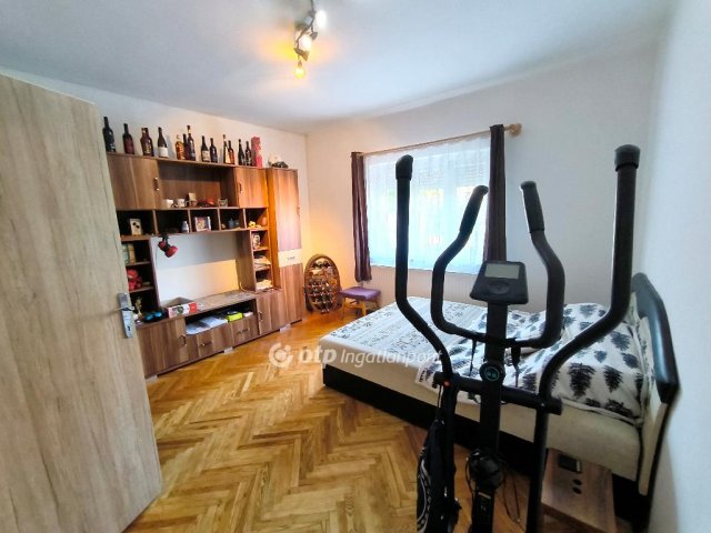 Eladó családi ház, Mosonmagyaróváron 53.9 M Ft, 3 szobás