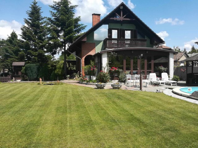 Eladó családi ház, Fóton 93.9 M Ft, 4 szobás