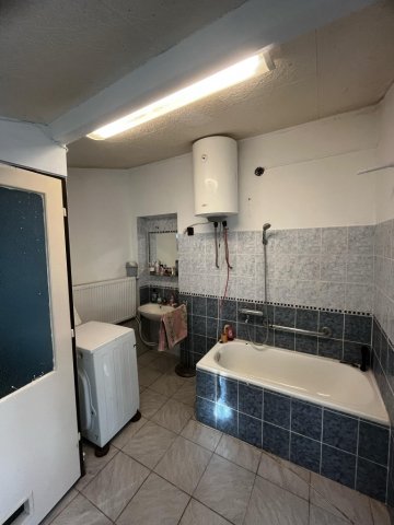 Eladó családi ház, Egerágon 31 M Ft, 2 szobás