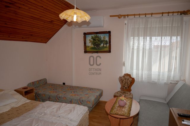 Eladó családi ház, Hajdúszoboszlón 149 M Ft, 8 szobás