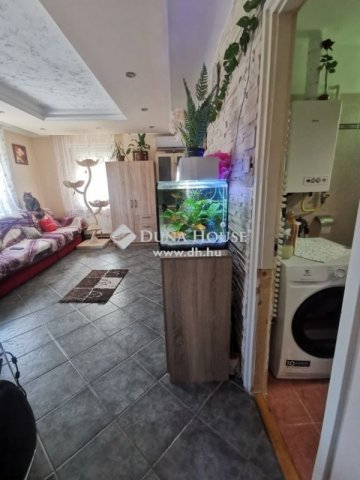 Eladó családi ház, Nagykőrösön 40 M Ft, 2 szobás