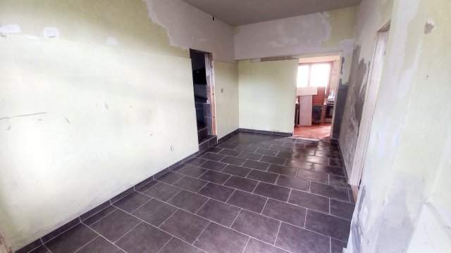 Eladó családi ház, Nagykőrösön 29.9 M Ft, 5 szobás