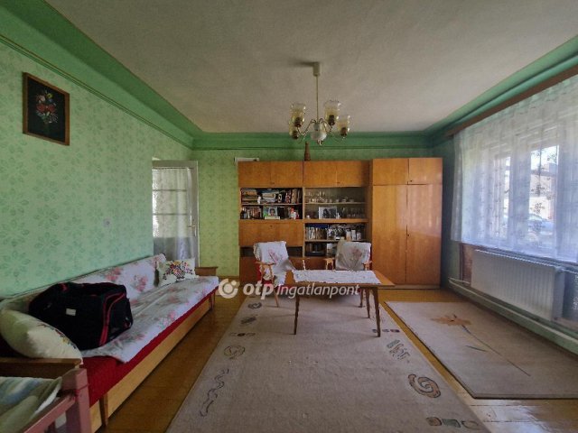 Eladó családi ház, Kunhegyesen 16.9 M Ft, 2 szobás