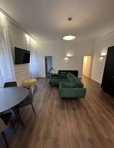 Kiadó téglalakás, albérlet, Budapesten, V. kerületben, 3 szobás