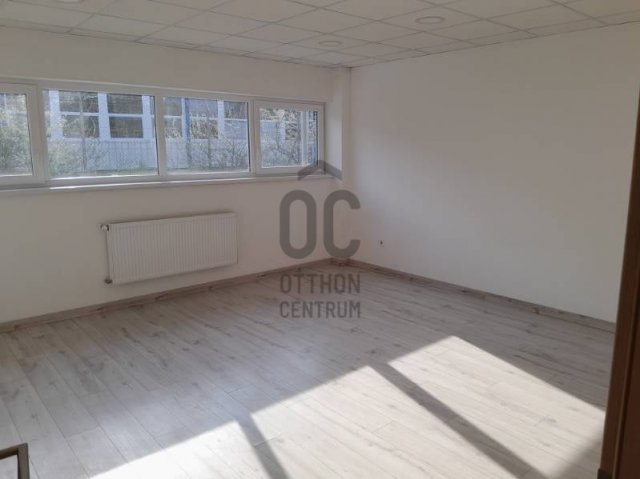 Kiadó iroda, Székesfehérvárott 2025 E Ft / hó