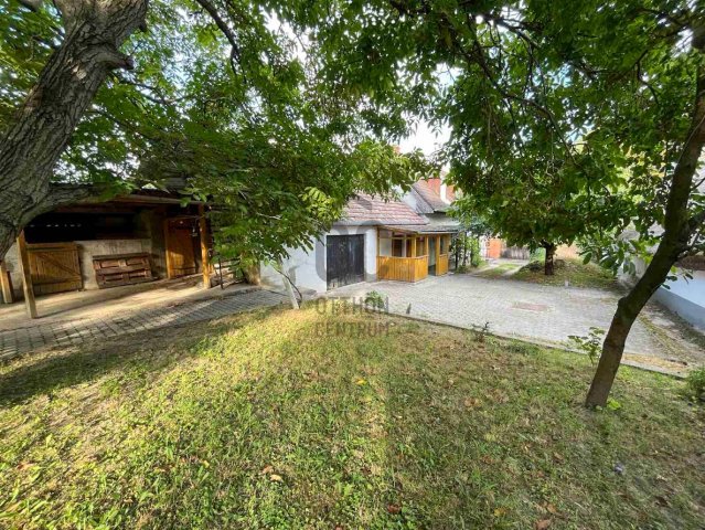 Eladó családi ház, Balatonkenesén 99.5 M Ft, 4 szobás