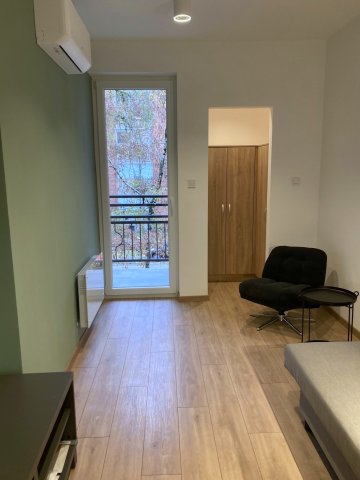 Kiadó téglalakás, albérlet, Szegeden 160 E Ft / hó, 1 szobás