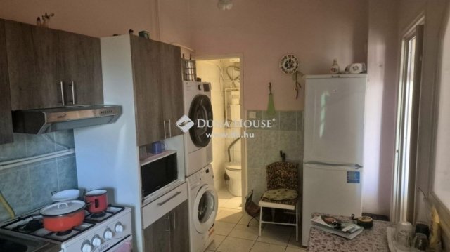 Eladó családi ház, Kecskeméten 22 M Ft, 1 szobás