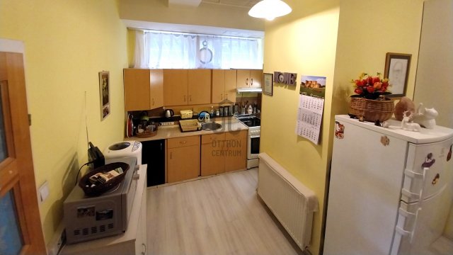 Eladó téglalakás, Budapesten, IV. kerületben 38 M Ft, 2 szobás