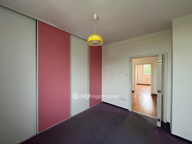 Eladó téglalakás, Budapesten, X. kerületben 62.5 M Ft