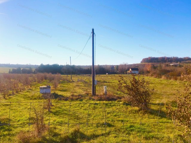 Eladó mezogazdasagi ingatlan, Balatonszőlősön 29.9 M Ft