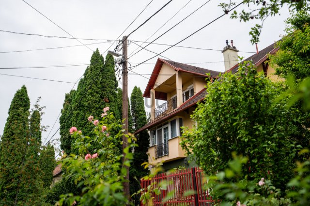 Eladó családi ház, Miskolcon 89.99 M Ft, 8 szobás