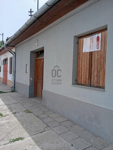 Eladó ipari ingatlan, Szekszárdon 25 M Ft / költözzbe.hu