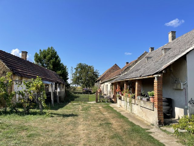 Eladó családi ház, Felsőpáhokon 30.9 M Ft, 3 szobás