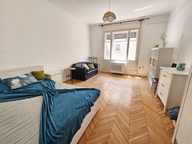Eladó téglalakás, Budapesten, IX. kerületben 59.9 M Ft, 1 szobás
