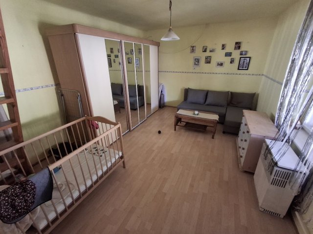 Eladó családi ház, Cegléden 27.9 M Ft, 2 szobás