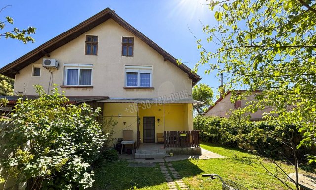 Eladó ikerház, Mezőberényben 27.99 M Ft, 3 szobás