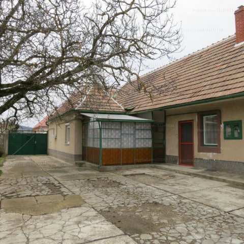 Eladó családi ház, Celldömölkön, Bajcsy-Zsilinszky utcában
