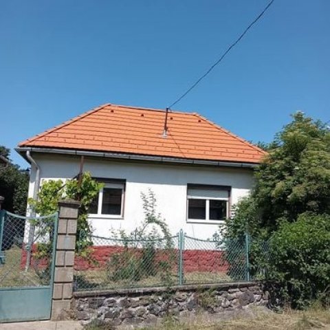 Eladó családi ház, Szuhán 31.5 M Ft, 3 szobás
