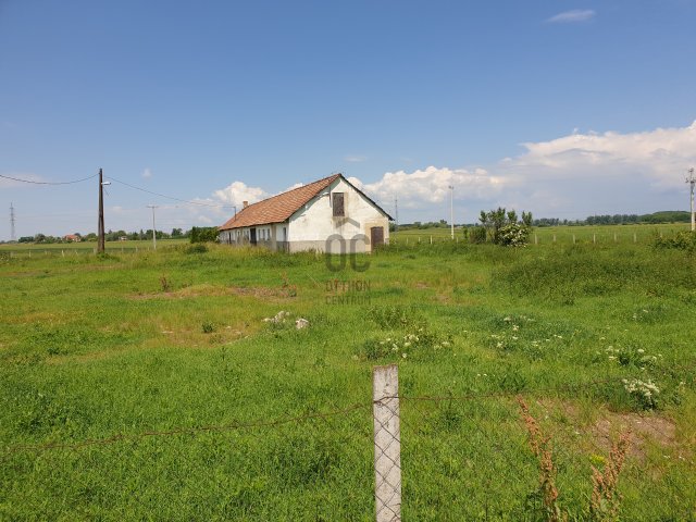 Eladó ipari ingatlan, Héten 11.5 M Ft, 1 szobás