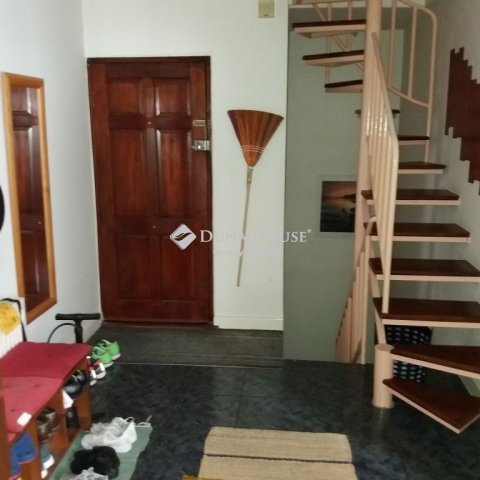 Eladó téglalakás, Budakeszin 123.9 M Ft, 3+1 szobás