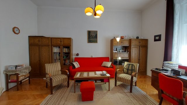 Eladó téglalakás, Budapesten, I. kerületben, Hunyadi János úton