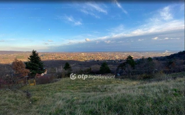 Eladó telek, Pécsett 18.8 M Ft / költözzbe.hu