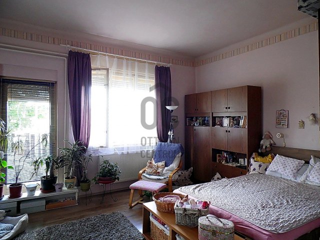 Eladó családi ház, Mogyoródon, Bocskai úton 66 M Ft, 3 szobás