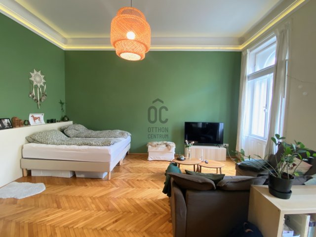 Eladó téglalakás, Budapesten, VII. kerületben 109.9 M Ft
