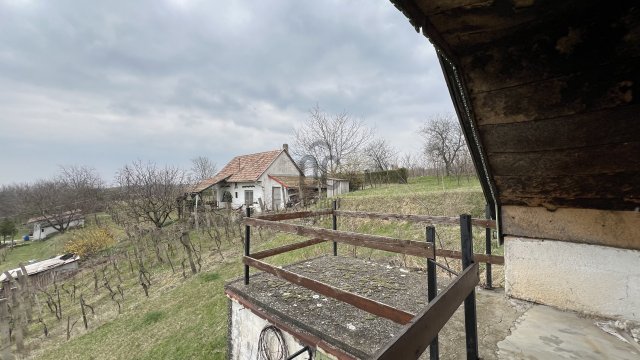 Eladó mezogazdasagi ingatlan, Szekszárdon 4.5 M Ft, 2 szobás