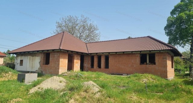 Eladó családi ház, Ceglédbercelen 35 M Ft, 4 szobás