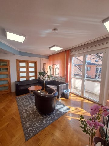 Eladó iroda, Debrecenben 130 M Ft / költözzbe.hu