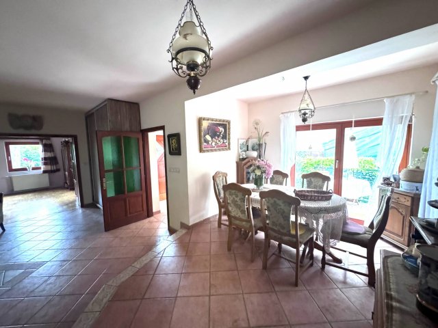 Eladó családi ház, Pécsett 125 M Ft, 4 szobás
