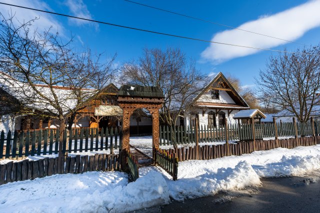 Eladó családi ház, Nőtincsen 225 M Ft, 8 szobás