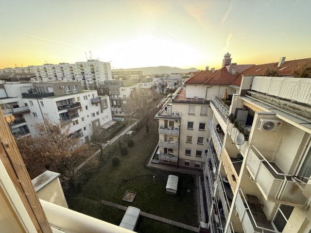 Eladó téglalakás, Budapesten, XIII. kerületben 100.5 M Ft