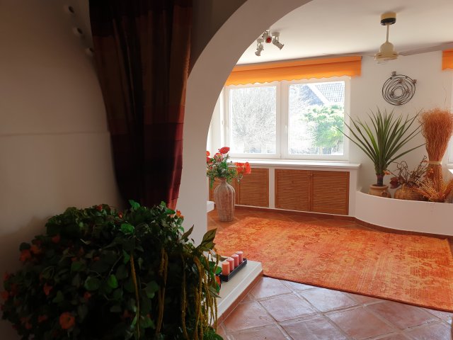 Eladó családi ház, Máriakálnokon 88 M Ft, 4+2 szobás