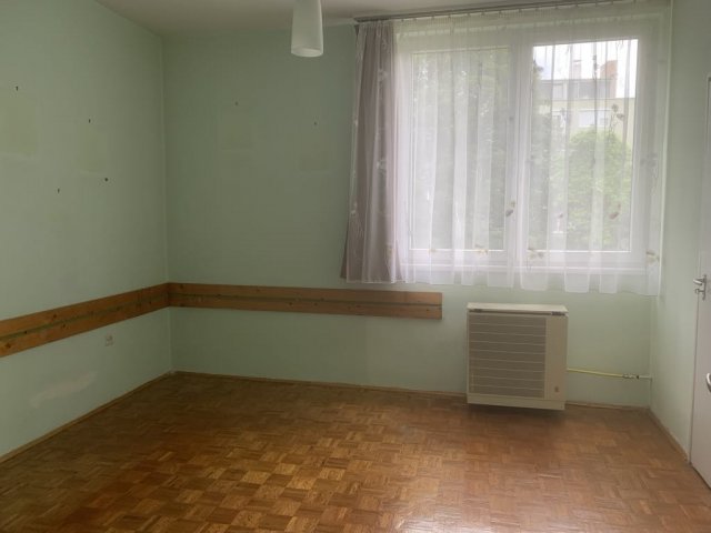Eladó téglalakás, Zalaegerszegen 29.5 M Ft, 2 szobás