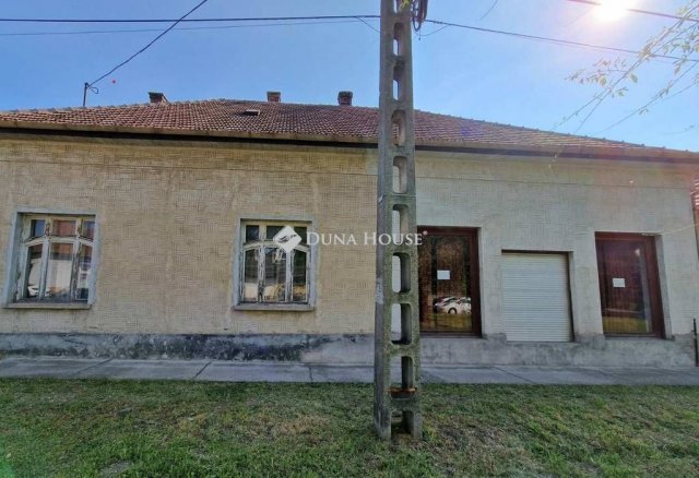 Eladó családi ház, Albertirsán, Köztársaság utcában 49.9 M Ft