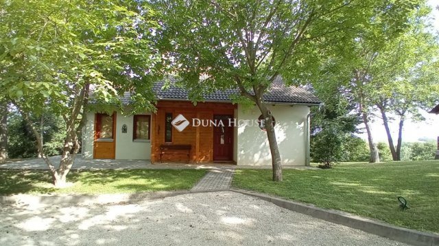 Eladó nyaraló, Szóládon 79 M Ft, 5 szobás