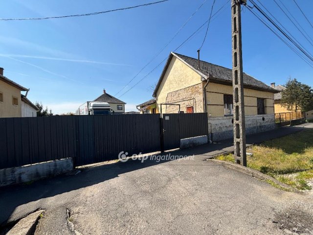 Eladó családi ház, Kisvárdán 53 M Ft, 4 szobás