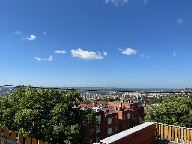 Eladó téglalakás, Pécsett 53.4 M Ft, 2 szobás