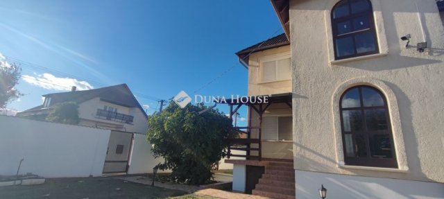 Eladó családi ház, Tóalmáson 85 M Ft, 3 szobás