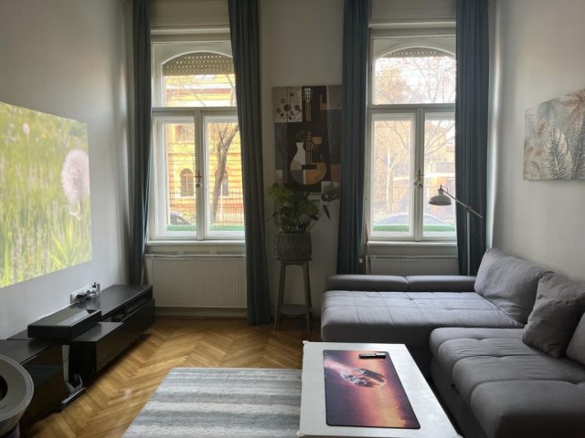 Eladó téglalakás, Budapesten, VII. kerületben 91.8 M Ft