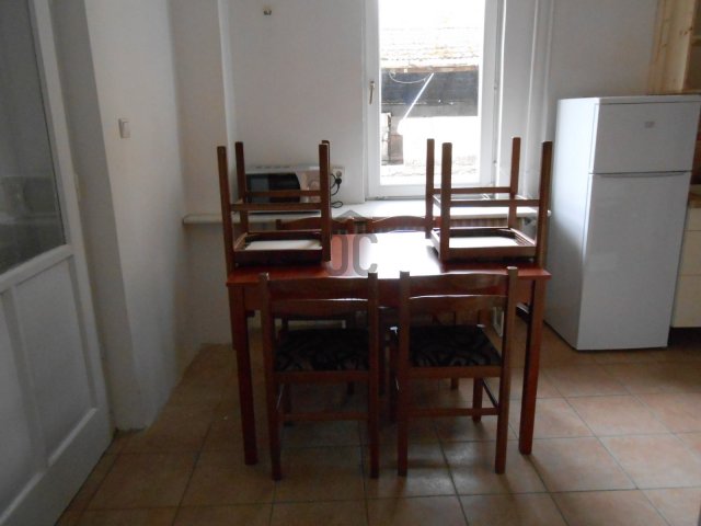 Eladó családi ház, Pakson 65 M Ft, 5 szobás