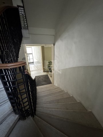 Kiadó téglalakás, albérlet, Budapesten, V. kerületben, 3 szobás