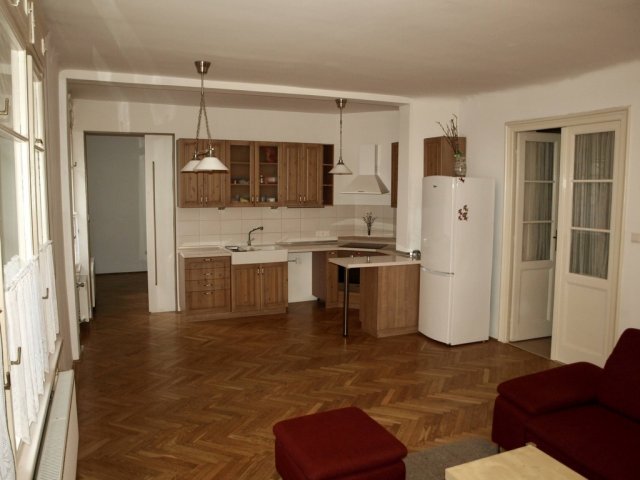 Kiadó téglalakás, albérlet, Budapesten, XIV. kerületben