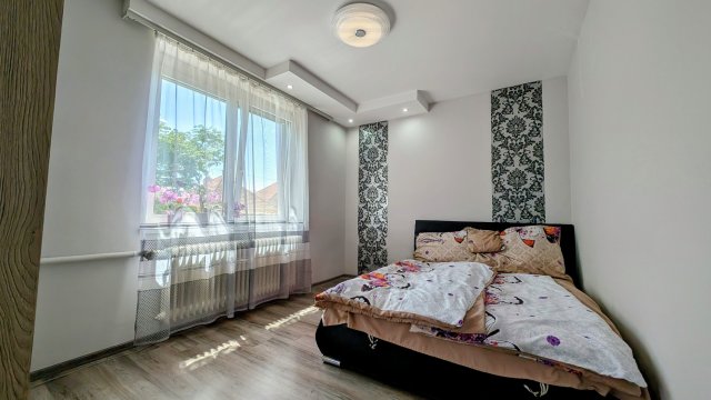 Eladó családi ház, Kecskeméten 75 M Ft, 3 szobás