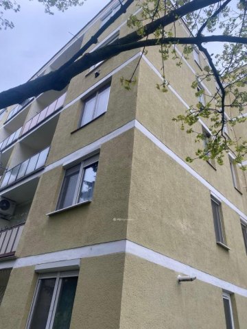 Eladó panellakás, Balassagyarmaton 31.9 M Ft, 1+1 szobás