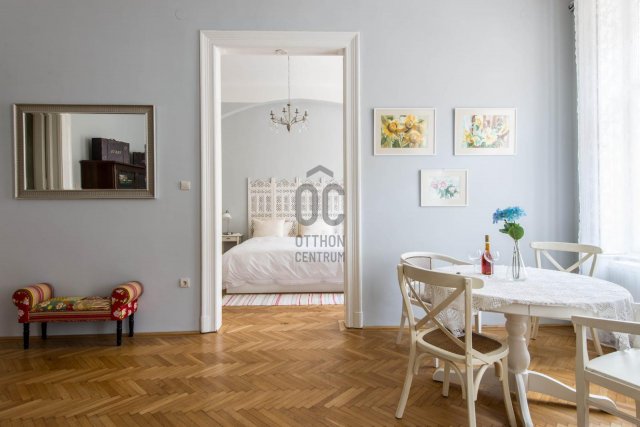 Kiadó téglalakás, albérlet, Budapesten, VI. kerületben