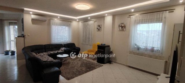 Eladó családi ház, Nyírpazonyon 94.9 M Ft, 4 szobás